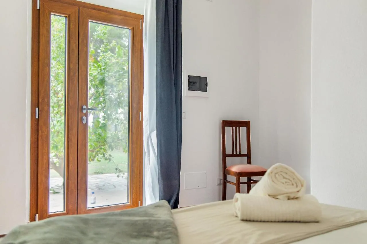 Villa Orta - Agriturismo Con Cucina Vegan, Plant-Based Farmhouse Riotorto